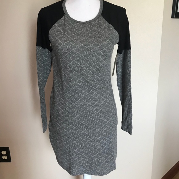 Pink Lotus Tops - Long Sweatshirt